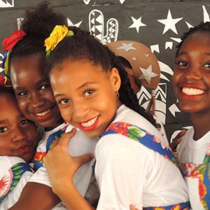 AABB Comunidade oferece complementação escolar para crianças de Salvador
